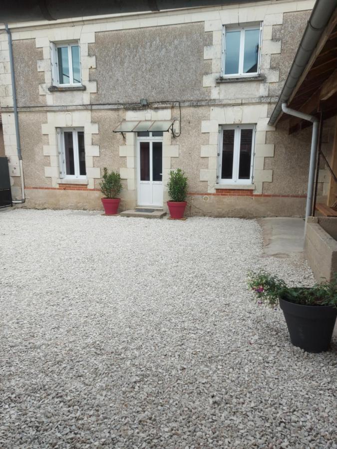 Maison De Bourg Paisible Parcay-sur-Vienne Eksteriør bilde